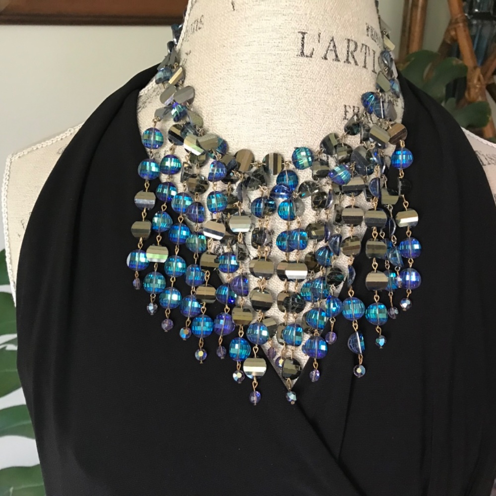 Swarovski Pageant-Worthy Cascade Necklace of Scarce Wisteria Pagoda Crys… - Picture 5 of 12